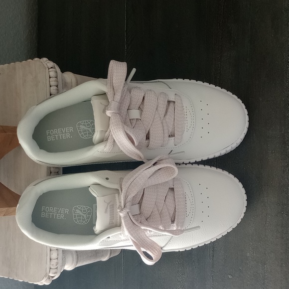 Puma Sneakers - Picture 2 of 8